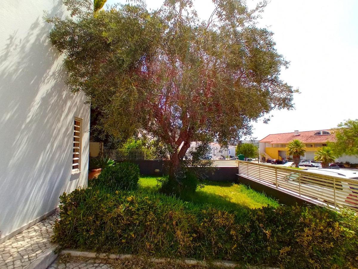 Sesimbra Charming Pool Duplex Bbk & Garden Villa Exteriör bild